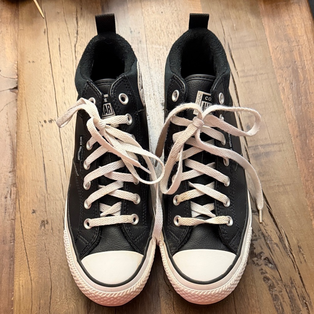 Chuck Taylor All Star Malden Street Boot. Converse. Men 8. Women 10